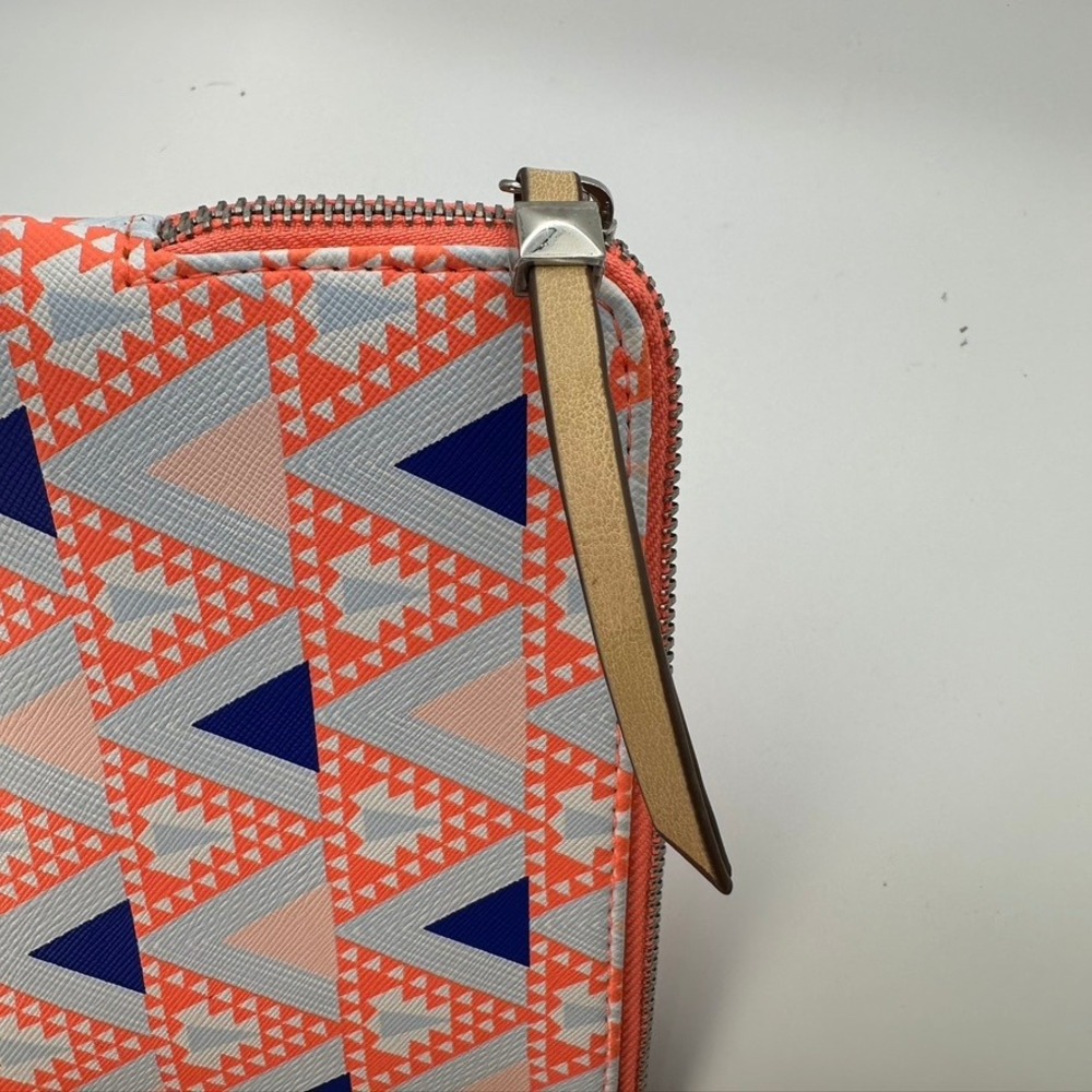 Stella & Dot Geometric Triangle‎ Clutch Bag Handbag Zip Pouch Travel - Picture 3 of 10